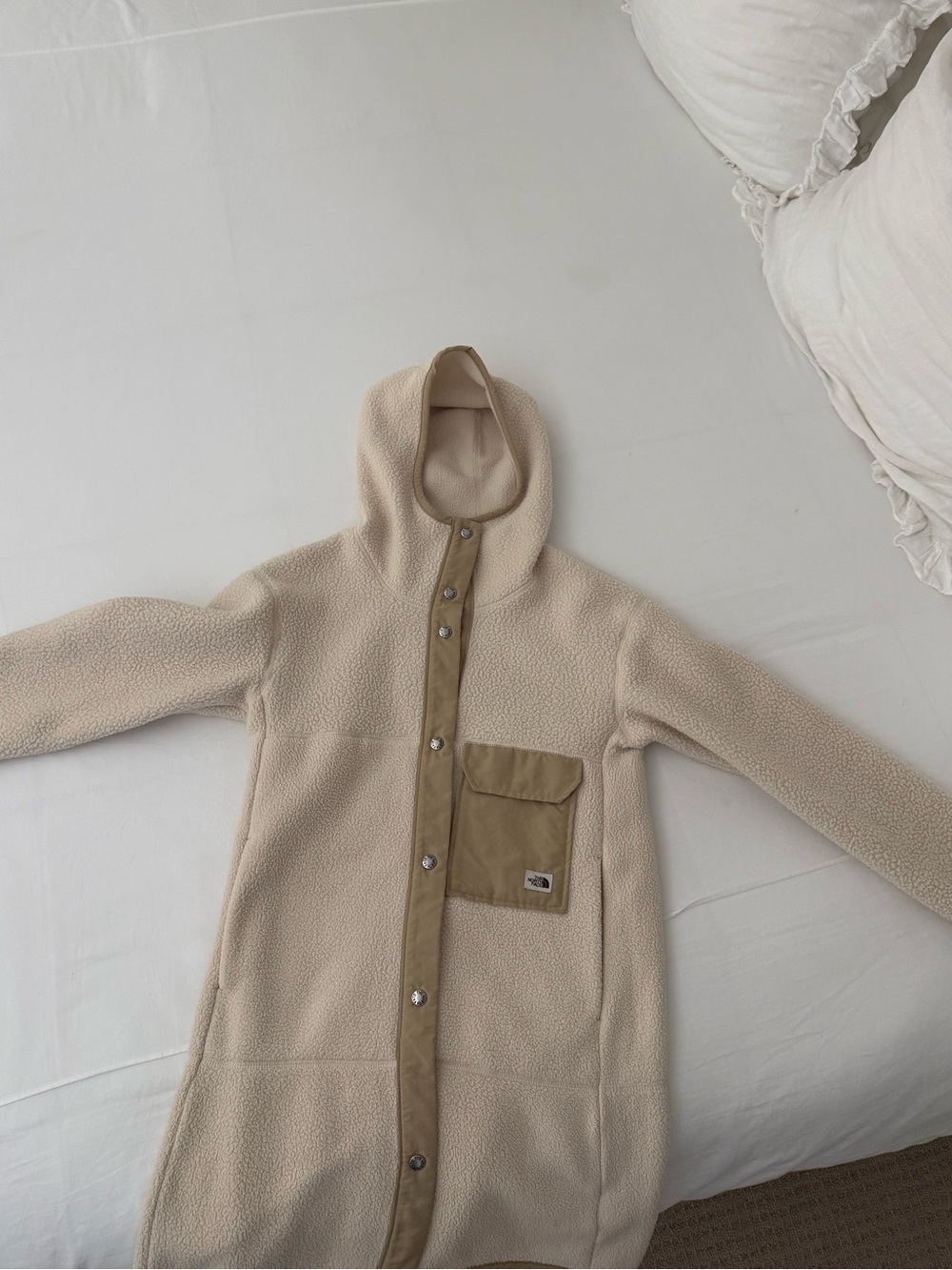 The North Face Women’s Cream fleece Hooded jacket